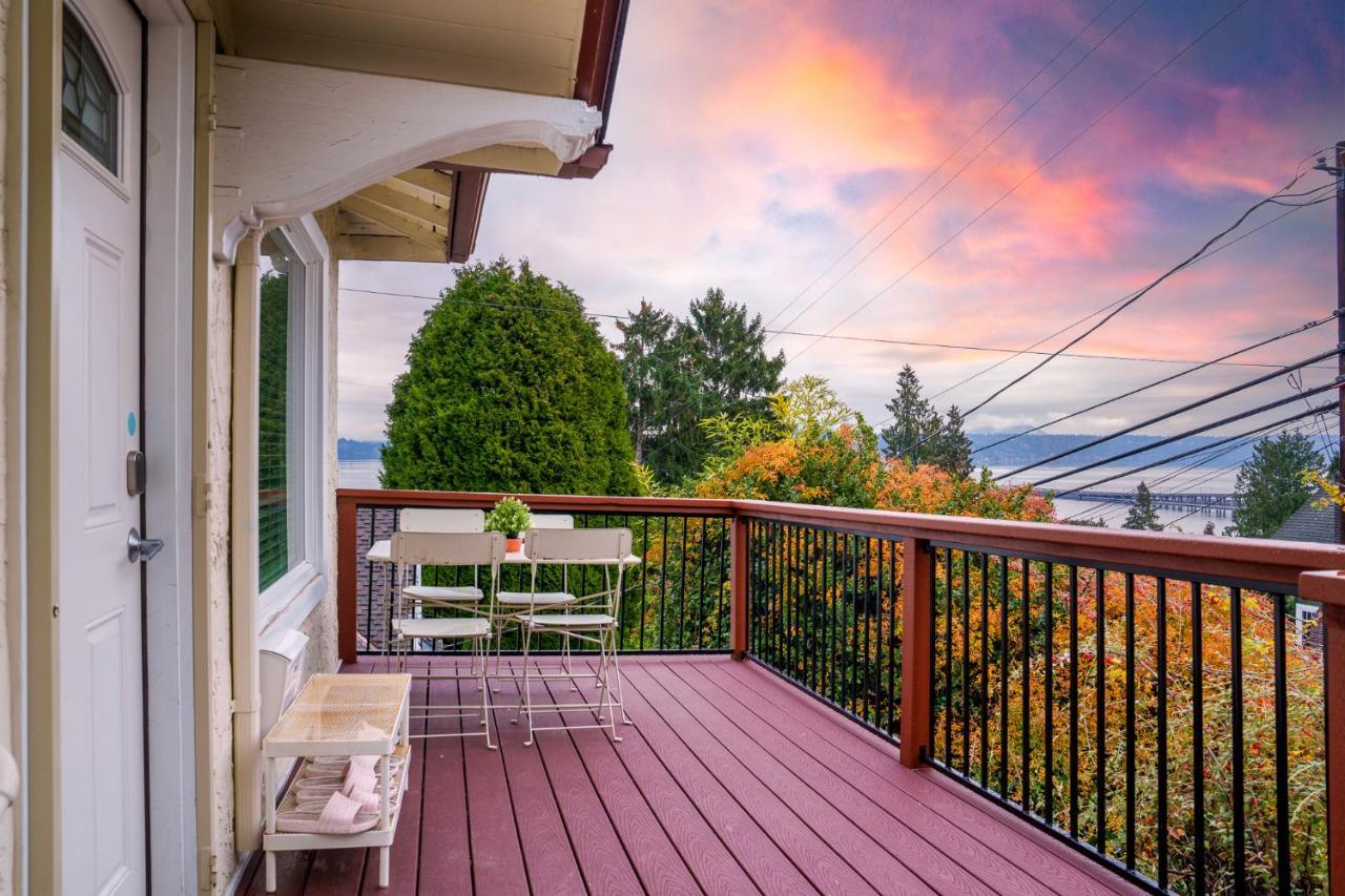 Sunrise On Lake Washington Villa Seattle Exterior foto